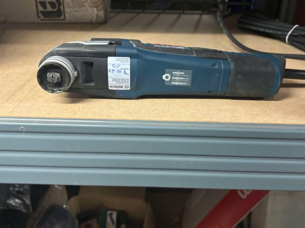 Bosch Multi-Cutter  Professional Multitool 550 - Tweedehands - Afbeelding 3